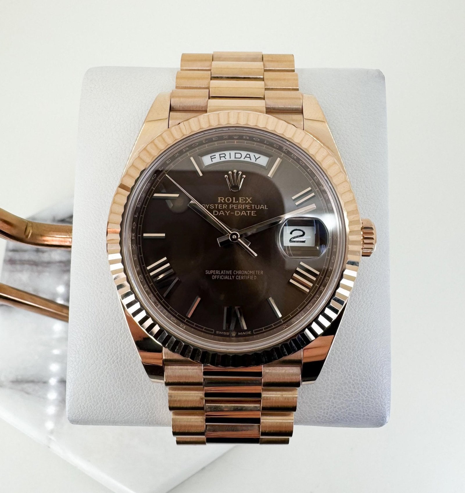 rolex-day-date-40-rose-gold-chocolate-roman-dial-fluted-bezel-president-bracelet-228235-308398.jpg Rolex Day-Date 40 Rose Gold Chocolate Roman Dial & Fluted Bezel President Bracelet 228235 - - 图片 1